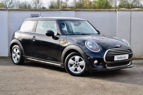 Used MINI HATCH in Clevedon, Bristol for sale