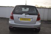 MERCEDES A-CLASS 2.0 A180 CDI AVANTGARDE SE - 5181 - 8