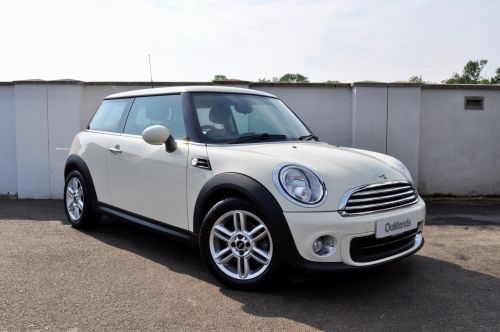 Used MINI HATCH in Clevedon, Bristol for sale