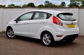 FORD FIESTA 1.25 ZETEC - 4972 - 9