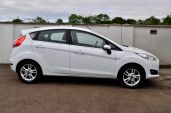 FORD FIESTA 1.25 ZETEC - 4972 - 7