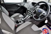 FORD FOCUS 1.6 ZETEC - 5101 - 13