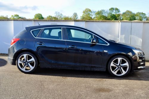 Used VAUXHALL ASTRA in Clevedon, Bristol for sale