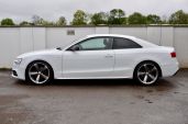 AUDI A5 2.0 TDI BLACK EDITION - 5124 - 8