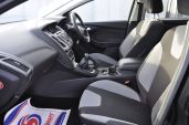 FORD FOCUS 1.6 ZETEC NAVIGATOR - 5128 - 9