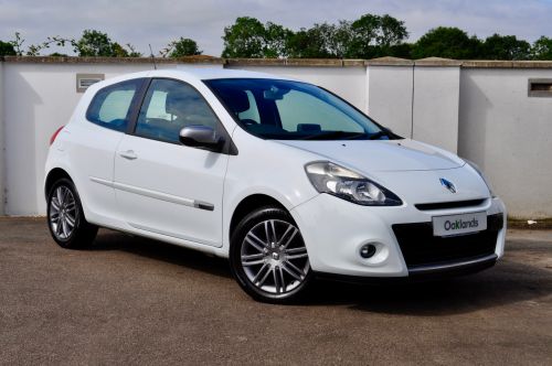 Used RENAULT CLIO in Clevedon, Bristol for sale