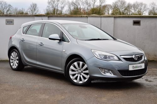 Used VAUXHALL ASTRA in Clevedon, Bristol for sale