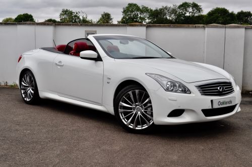 Used INFINITI Q60 in Clevedon, Bristol for sale